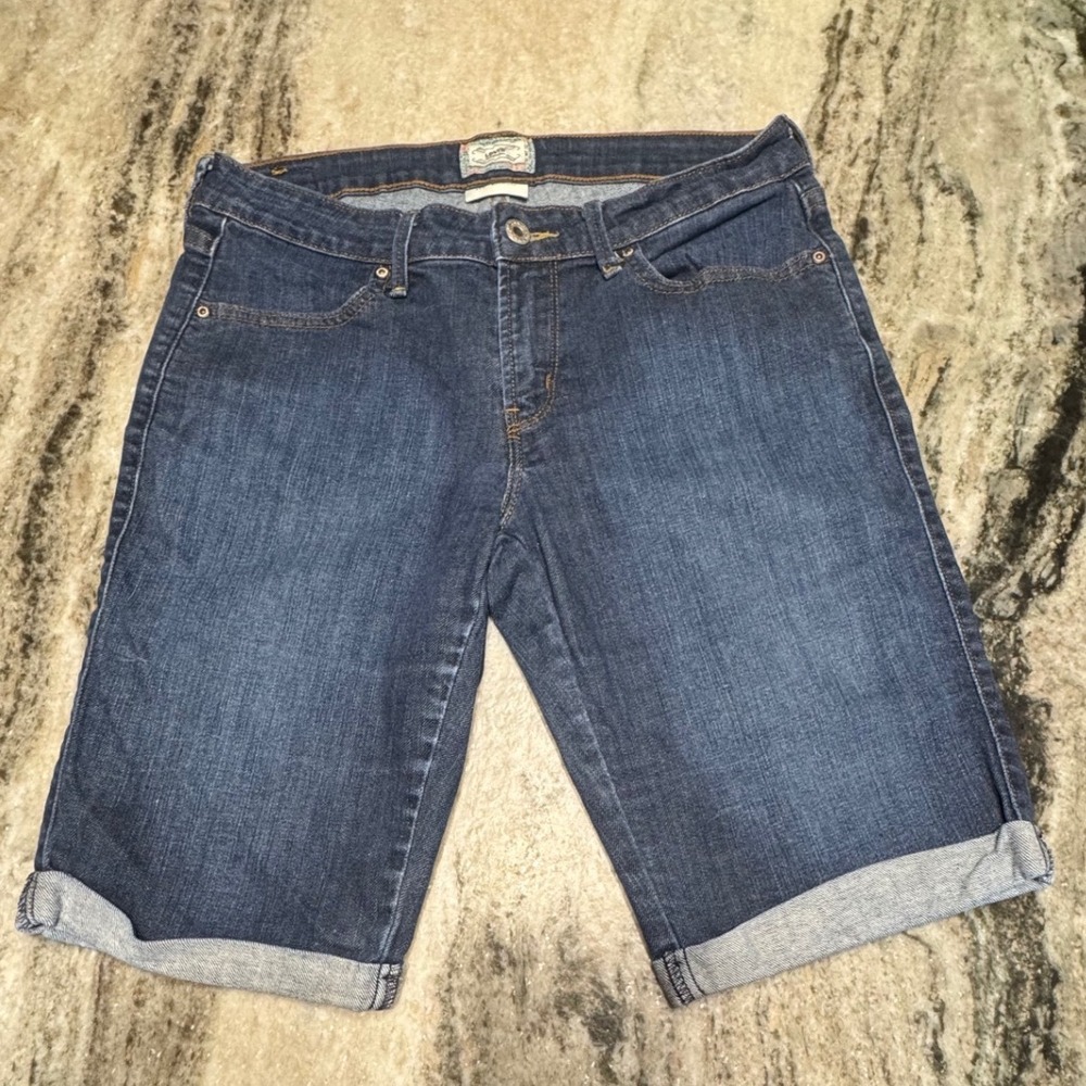 Levi's 545 Bermuda Shorts Womens‎ Size 8 Stretch Denim Dark Wash Cuffed Blue